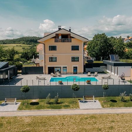 Villa Lamija Бихач Экстерьер фото