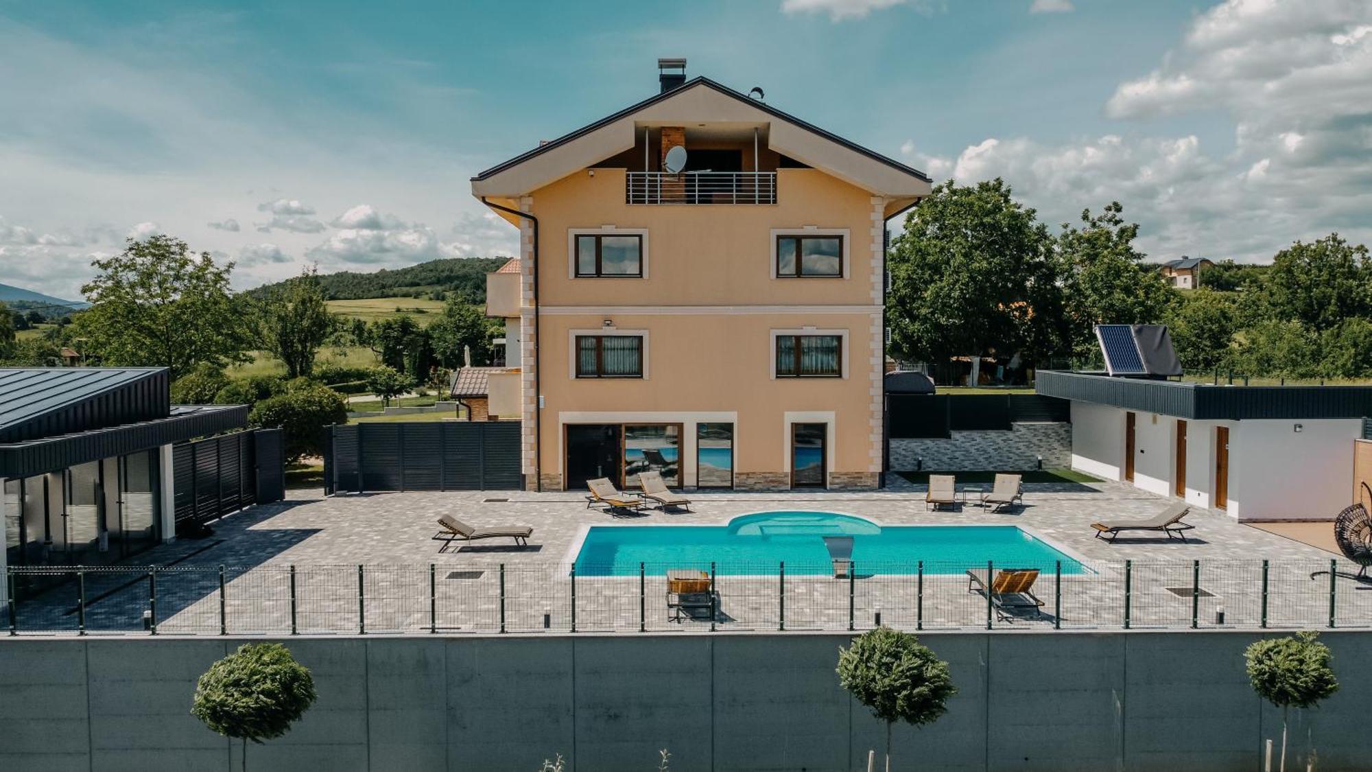 Villa Lamija Бихач Экстерьер фото