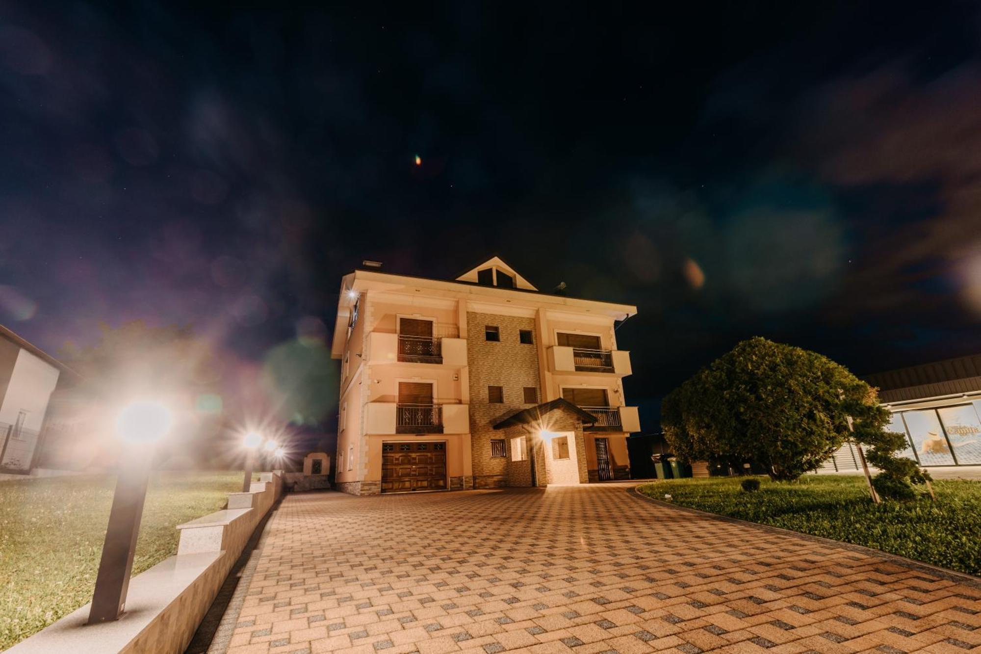 Villa Lamija Бихач Экстерьер фото