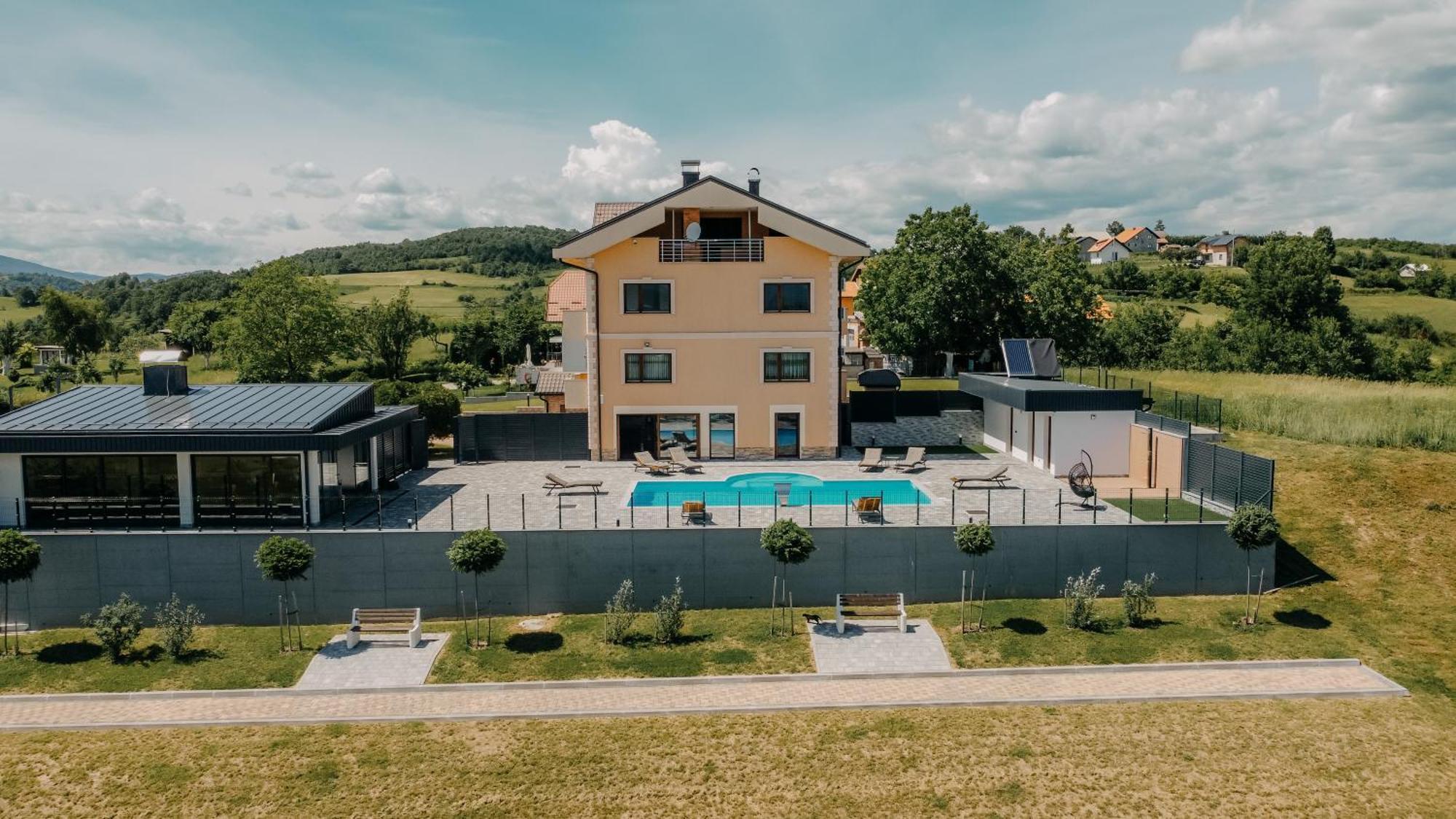 Villa Lamija Бихач Экстерьер фото