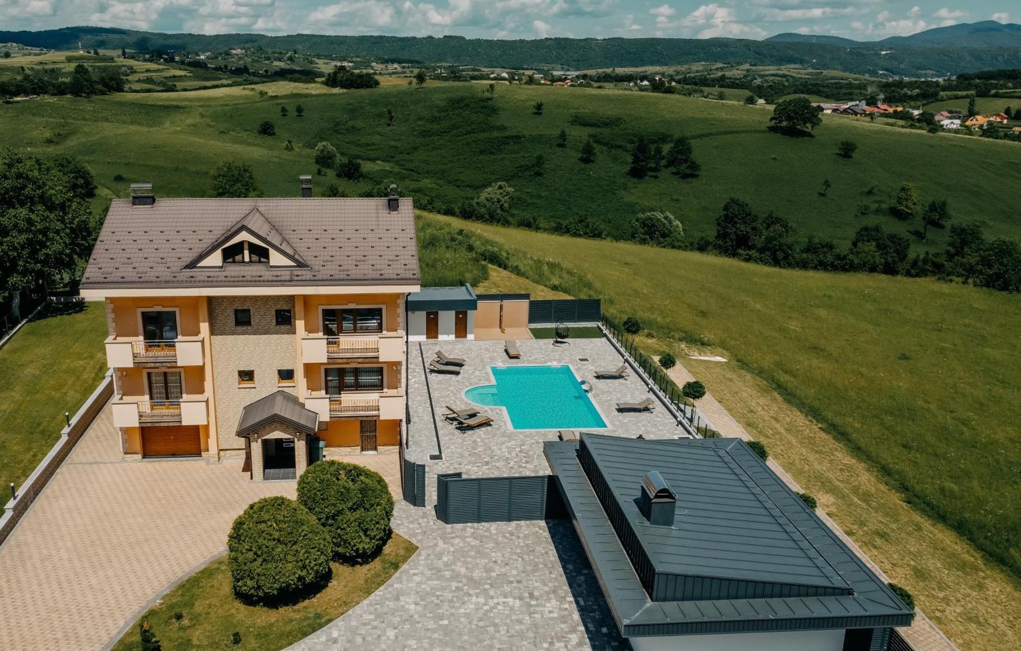 Villa Lamija Бихач Экстерьер фото